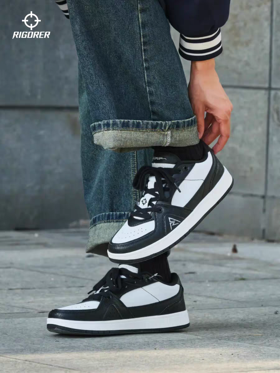 Rigorer AR Skate Shoes "White/Black"